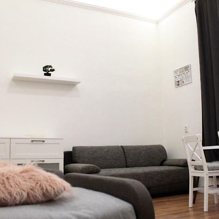 City Center Apartman - Weidlich Palace - Мисколк Екстериор снимка