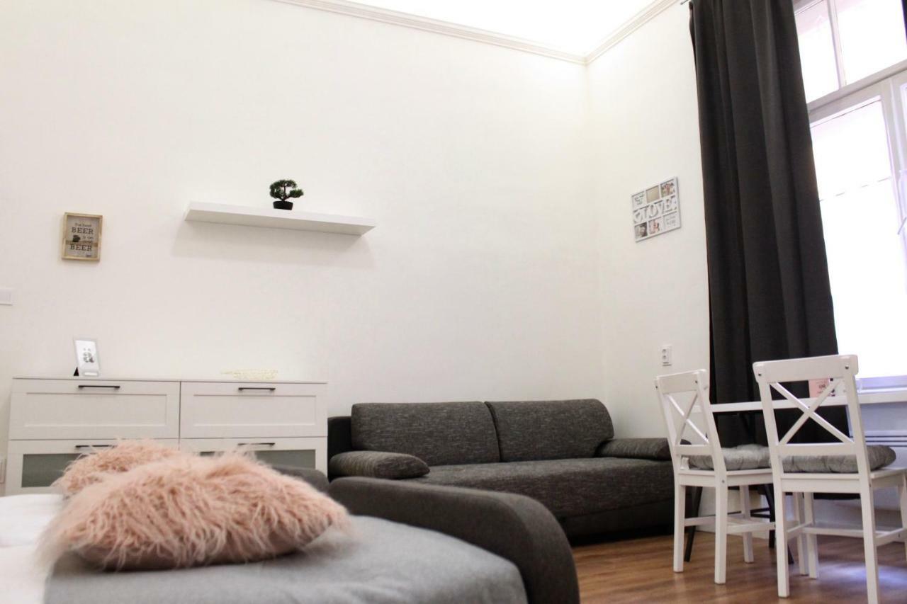 City Center Apartman - Weidlich Palace - Мисколк Екстериор снимка