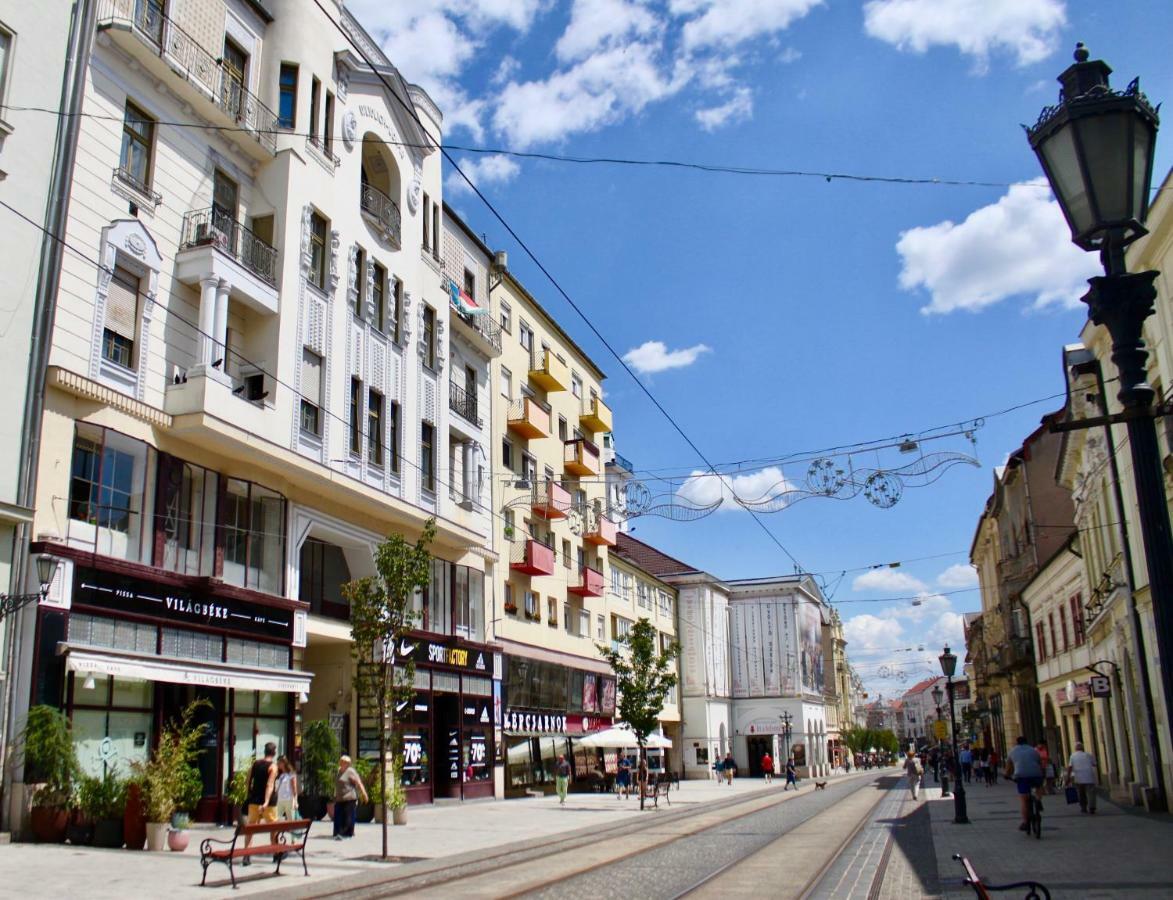 City Center Apartman - Weidlich Palace - Мисколк Екстериор снимка